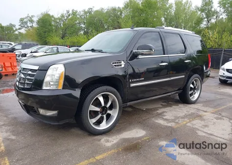 2008 Cadillac Escalade Standard from USA, damaged, VIN 1GYFK63838R233543